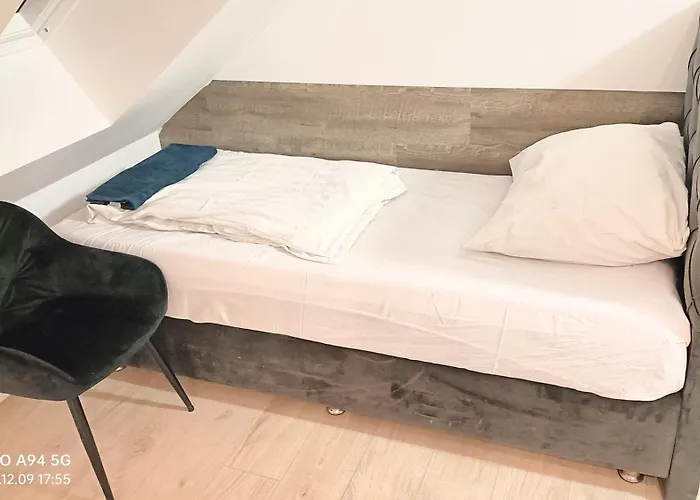 28r, Deluxe Studio-apartments